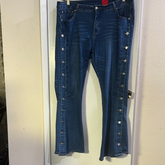 V Cristina Denim - V Cristina Denim Flare Jeans with Side Buttons